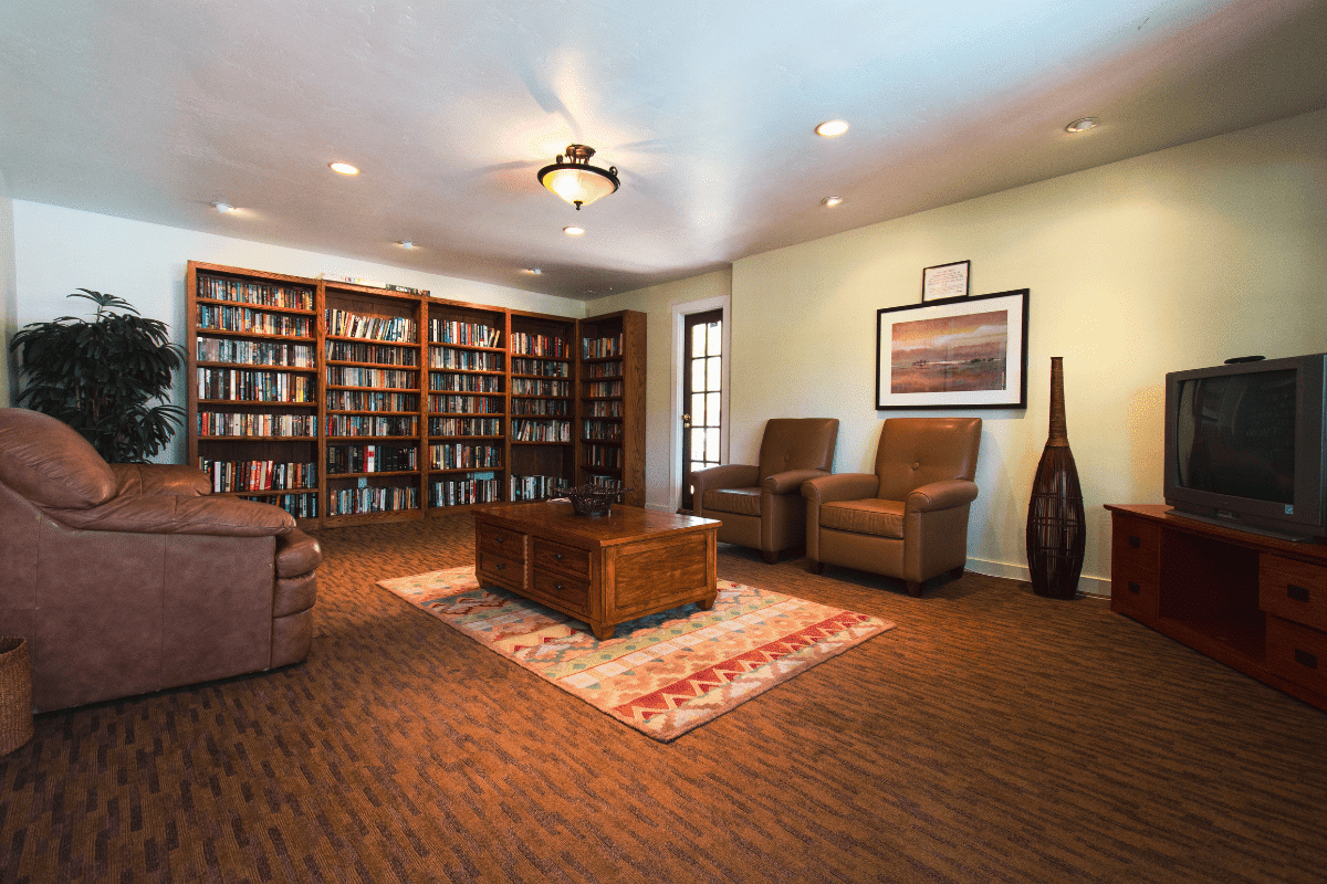 Circle RV Resort Library